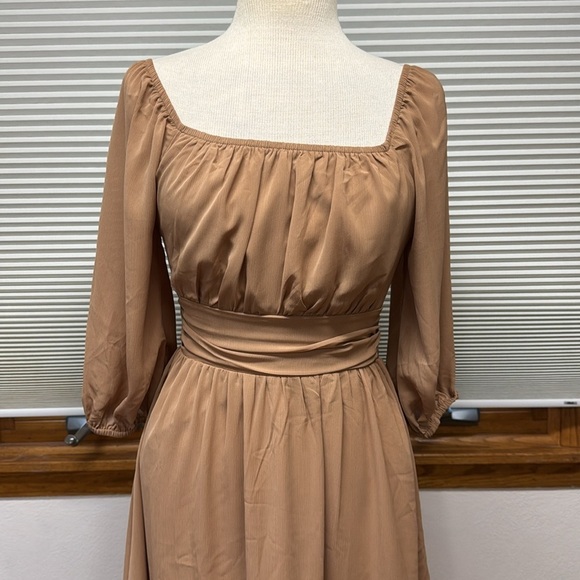 Dokotoo NWT Tan Square Neck Tie Back 3/4 Sleeve Aline Mini Dress Size Small - Picture 3 of 14